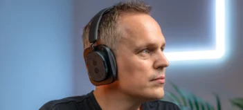 Nothing Headphone (1)